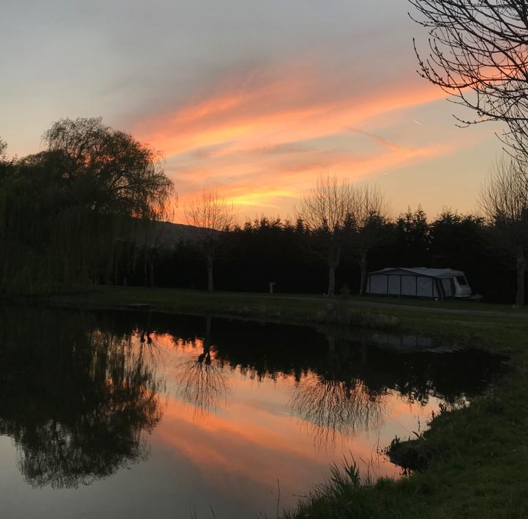 WhatsApp Image 2019-04-14 at 20.49.07